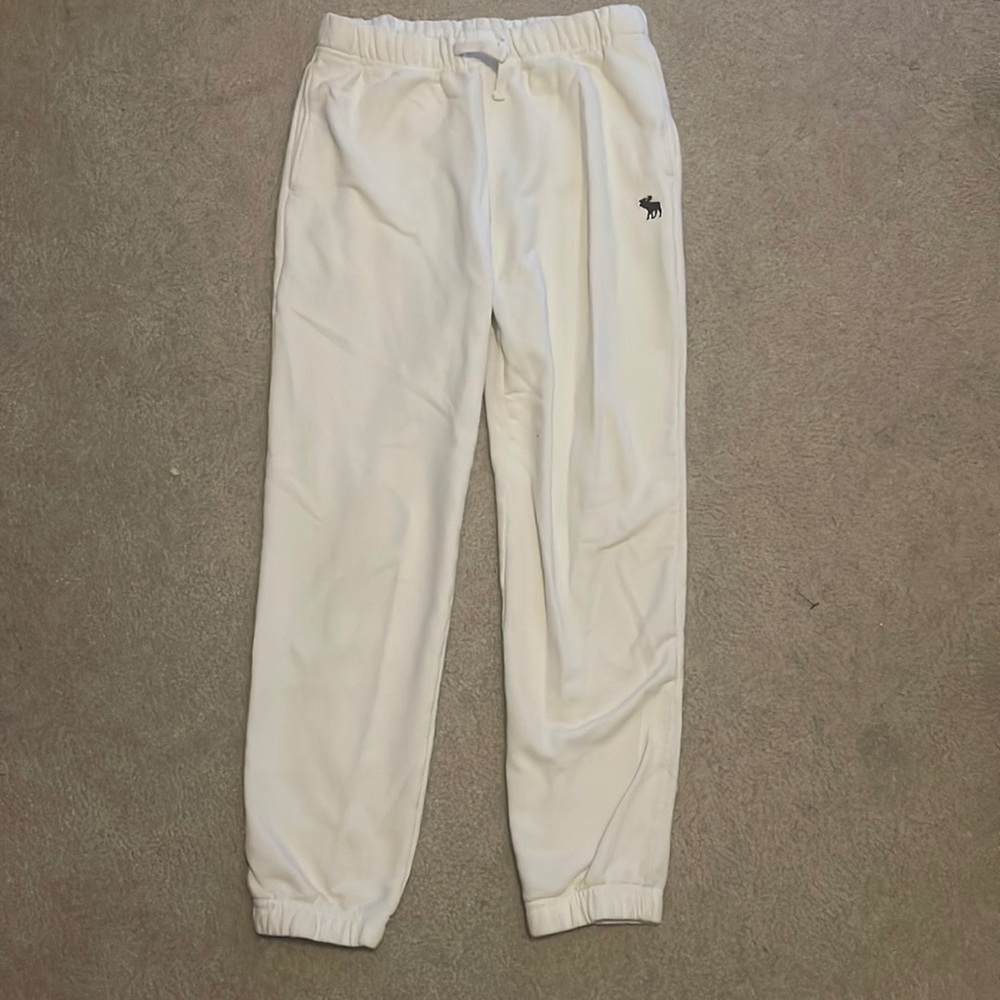 White Abercrombie Sweatpants! Barely worn.